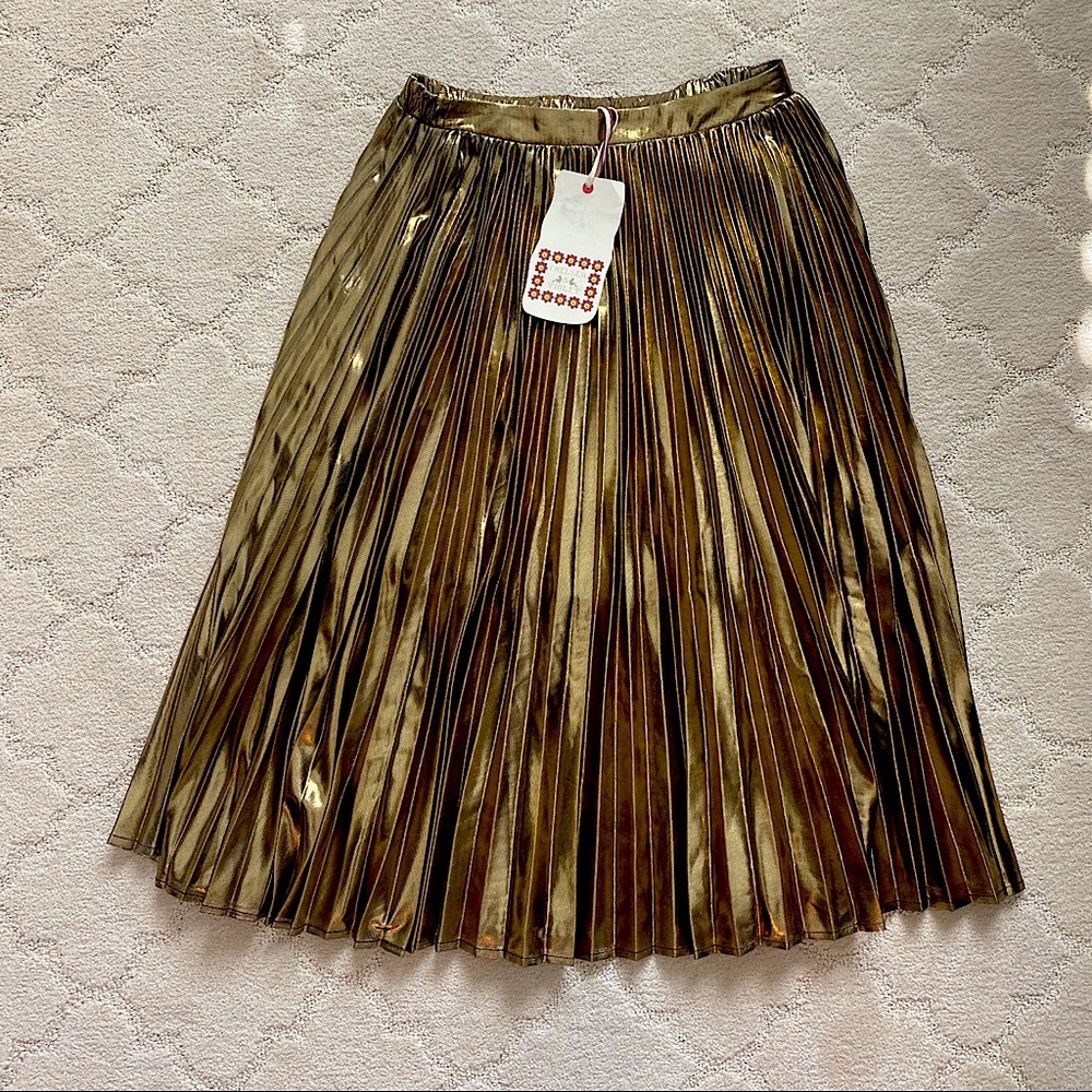 Pleated Skirt